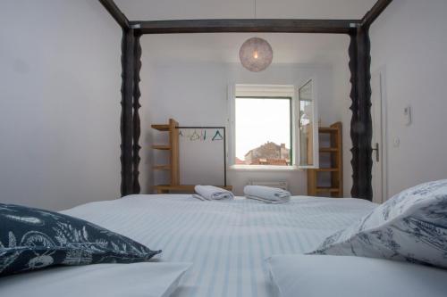 Stylish Theatre Apartments - image 8