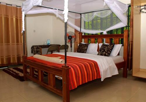 . Iretet Mara Lodge