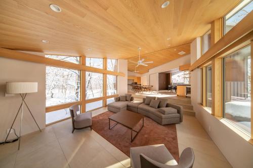 Villa Lily by Hakuba White Fox Company, Hakuba