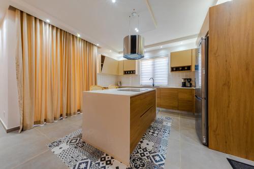 High end, luxury and cosy holiday apartment with pool and close to the beach 3
