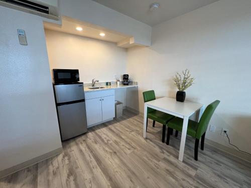 Beachside Resort Motel in St Pete Beach, USA