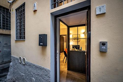 San Paolino 24 Hours - Tap to explore photos