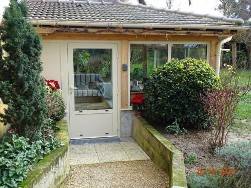 Вход, Gîte du Grand Cèdre (Gite du Grand Cedre) in Saint-Denis-les-Rebais