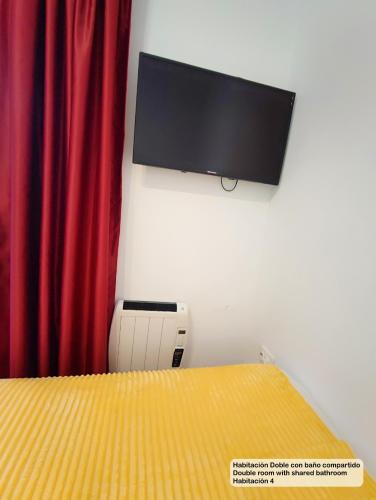 Madrid Centro Rooms Room Type - Double Room with Shared Bathroom