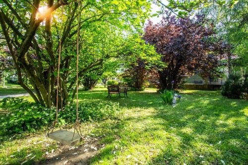 Pipa’s Place - Stylish garden prime location apt, Ljubljana (photo 7)