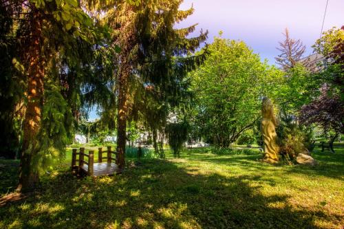 Pipa’s Place - Stylish garden prime location apt, Ljubljana (photo 9)