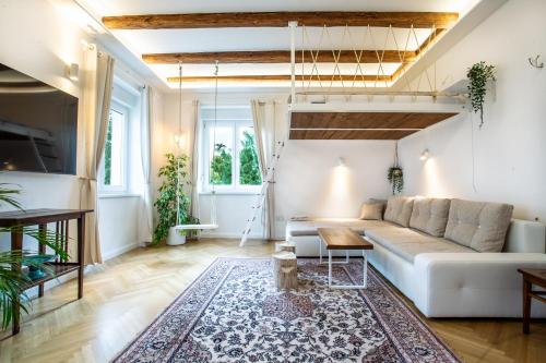 Pipa’s Place - Stylish garden prime location apt, Ljubljana (photo 8)