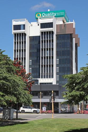 Exterior view, Quality Suites Central Square in Palmerston North