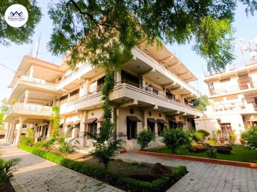 Vista exterior, Hotel Pahuna Ghar in Nepalgunj