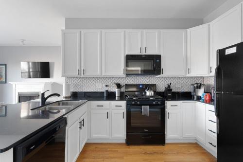 The Upscale Getaway Near Downtown in Chicago, USA