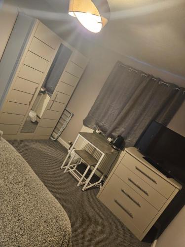 Pinewood House Grimsby 4