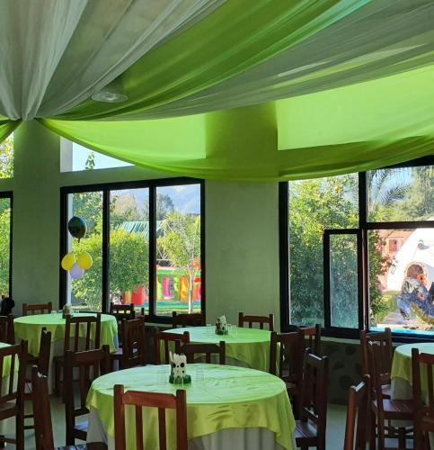 Restaurant, Comarca del Hobit in Lozano