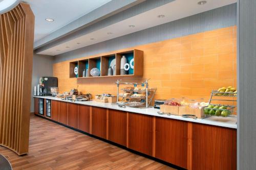 อาหารและเครื่องดื่ม, SpringHill Suites by Marriott Potomac Mills Woodbridge in วู๊ดบริดจ์ (VA)