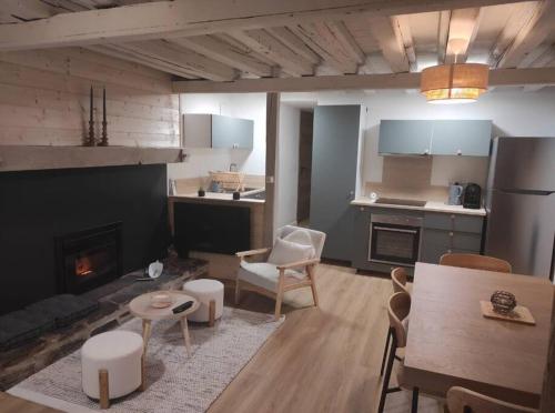 virtuve, Maison Cosy Village de Montagne in Montauban-de-Luchon