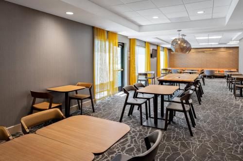 SpringHill Suites San Diego Rancho Bernardo/Scripps Poway - image 12