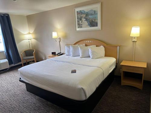 Baymont by Wyndham Lawrenceburg Baymont by Wyndham Lawrenceburg