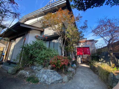 Exterior view, ゲストハウス アルベルゲ Guesthouse ALBERGUE SAKURA in Shimanto