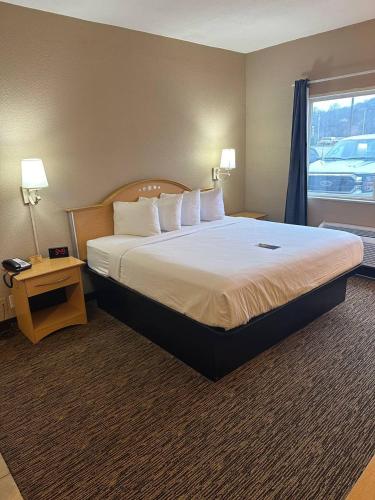 Baymont by Wyndham Lawrenceburg Baymont by Wyndham Lawrenceburg