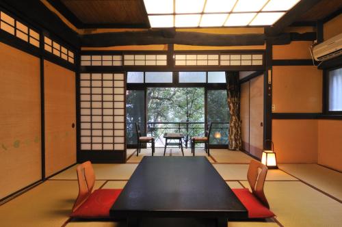 Shirakabe