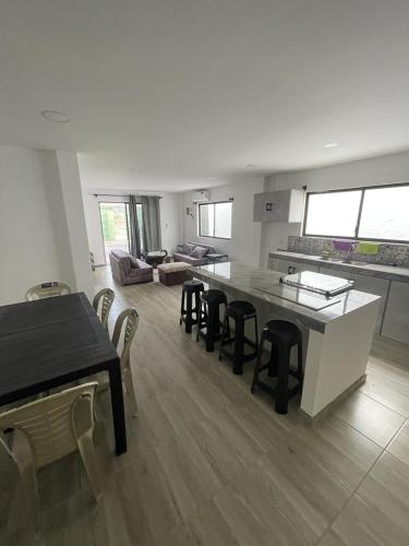 Casa Halley #6 con vista al mar in Playas Villamil