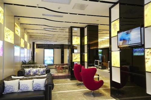 Lavande Hotel Sanya Bay Jixiang Street Bus Station - 바/라운지