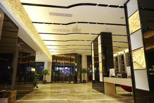 Lavande Hotel Sanya Sanya Bay Jixiang Street photo 1