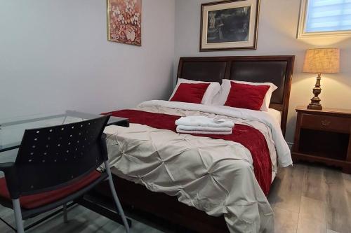 LUXURY 2-BEDROOMS UNIT WITH WIFI, LDR & PARKING. photo 2