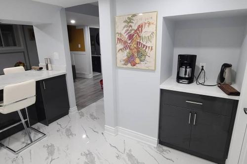 設施, LUXURY 2-BEDROOMS UNIT WITH WIFI, LDR & PARKING. in 劍橋