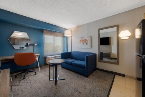 Holiday Inn Express Hotels- Hampton an IHG Hotel - image 10