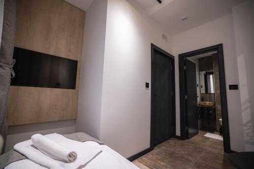 1 twin bed