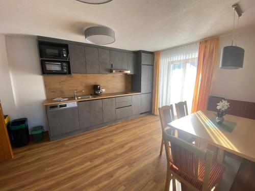 Apart Alpenrose Spiss in Spiss