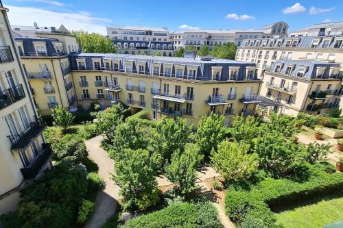 Appt 80m², 13 P, Disneyland, Fibre, 2 parkings - Location saisonnière - Chessy