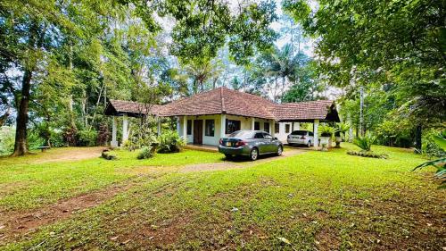 Captain's Bungalow, Kandy