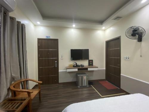 1 queen bed