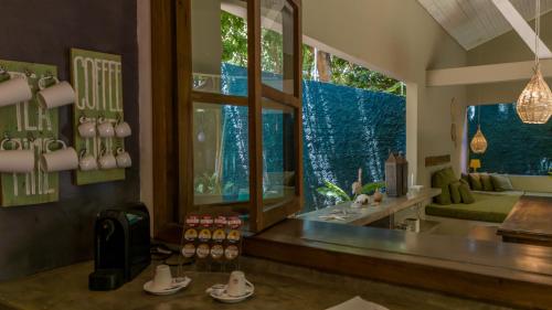 Private Villa with Pool and Jacuzzi image 1