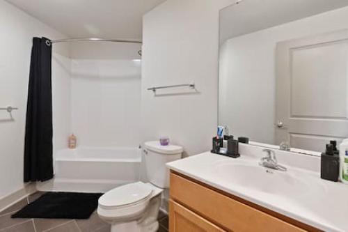 Affordable 2-Bedroom DT Detroit. in Detroit, USA