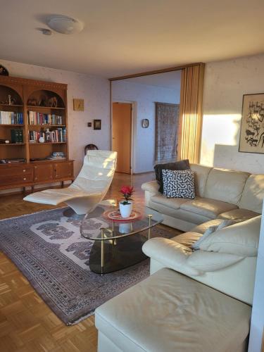 Large apartment with 4 bedrooms, central location, Tampere (fotografie 4)