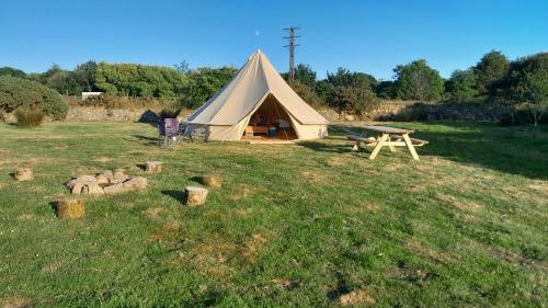 Apkārtne, Cornish Skies Glamping in Troon (Cornwall)