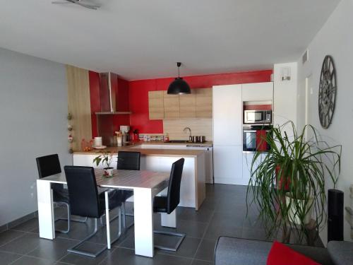 Beau T3 + clim + parking Saint Cyr sur mer - Location saisonnière - Saint-Cyr-sur-Mer