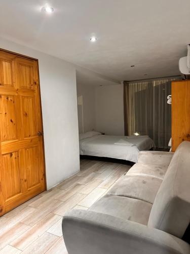 Double Room with Balcony image 1