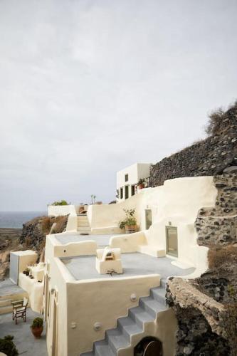 Vista exterior, Sunlight Cave Agrilia in Thirasia