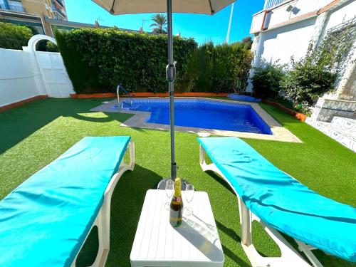 Chalet en el Mar Menor (Cartagena) con Piscina Privada y 4 dormitorios