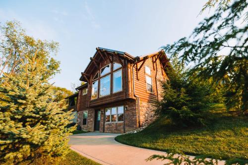 Water Lily Cabin by Amish Country Lodging Water Lily Cabin by Amish Country Lodging