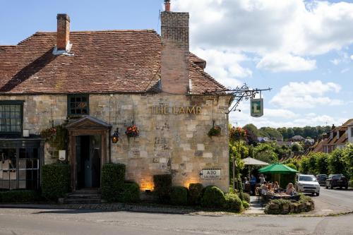 The Lamb Inn - image 3