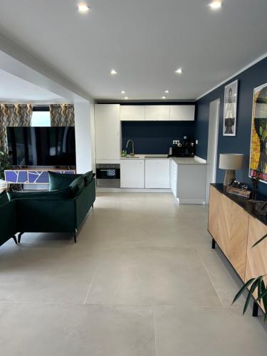 Èze - Appartement dans bas de villa avec piscine près de Monaco, Èze (foto 6)