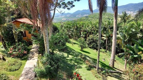 Casa Vista Panorâmica – khách sạn tại Trindade