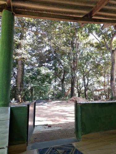 Rancho às margens do Rio São Francisco (Rancho as margens do Rio Sao Francisco) in Tres Marias