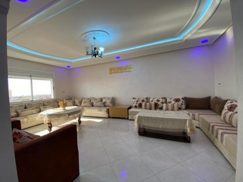 ELFA APPARTEMENTS Familiaux in 엘 마시라