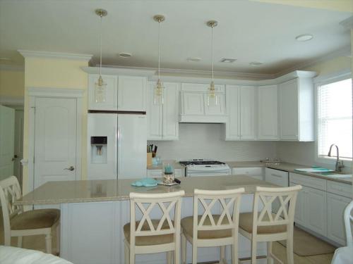 5 Bedroom Ocean Side! in Brant Beach, USA
