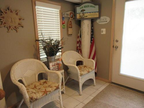 Close Walk To The Beach, The Perfect Home For A Single Family, Close Walk To The Beach, The Perfect Home For A Single Family,